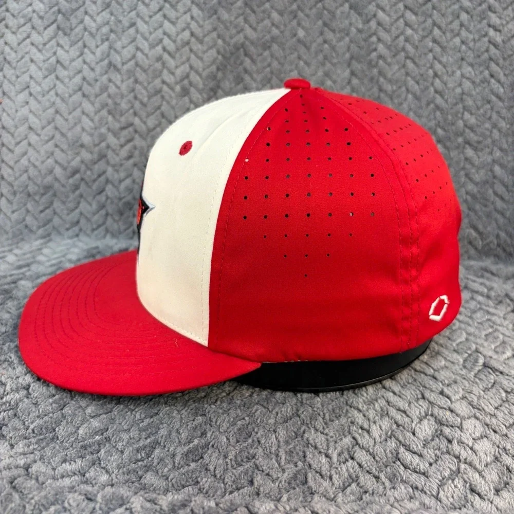 EvoShield FlexFit Baseball Hat Red White Star Logo Perforated Cap Size S/M 0660